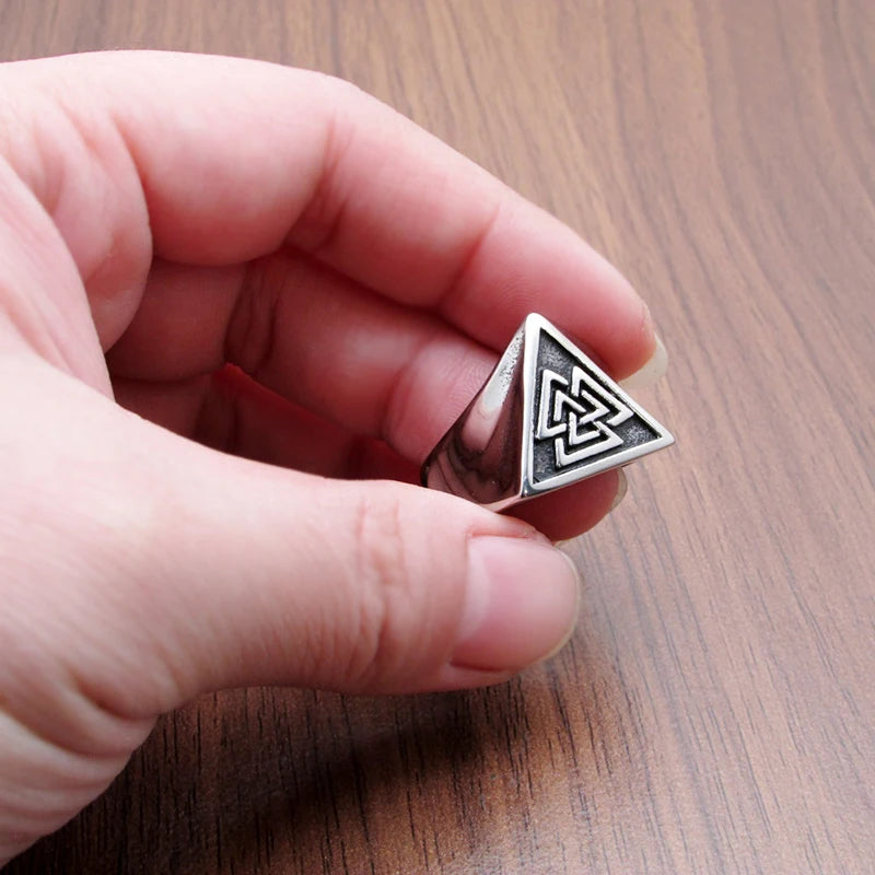 Vintage Ancient Valknut 316 Stainless Steel Triangle Viking Symbol Ring Nordic Runes Protection Signet Rings Pagan Jewelry