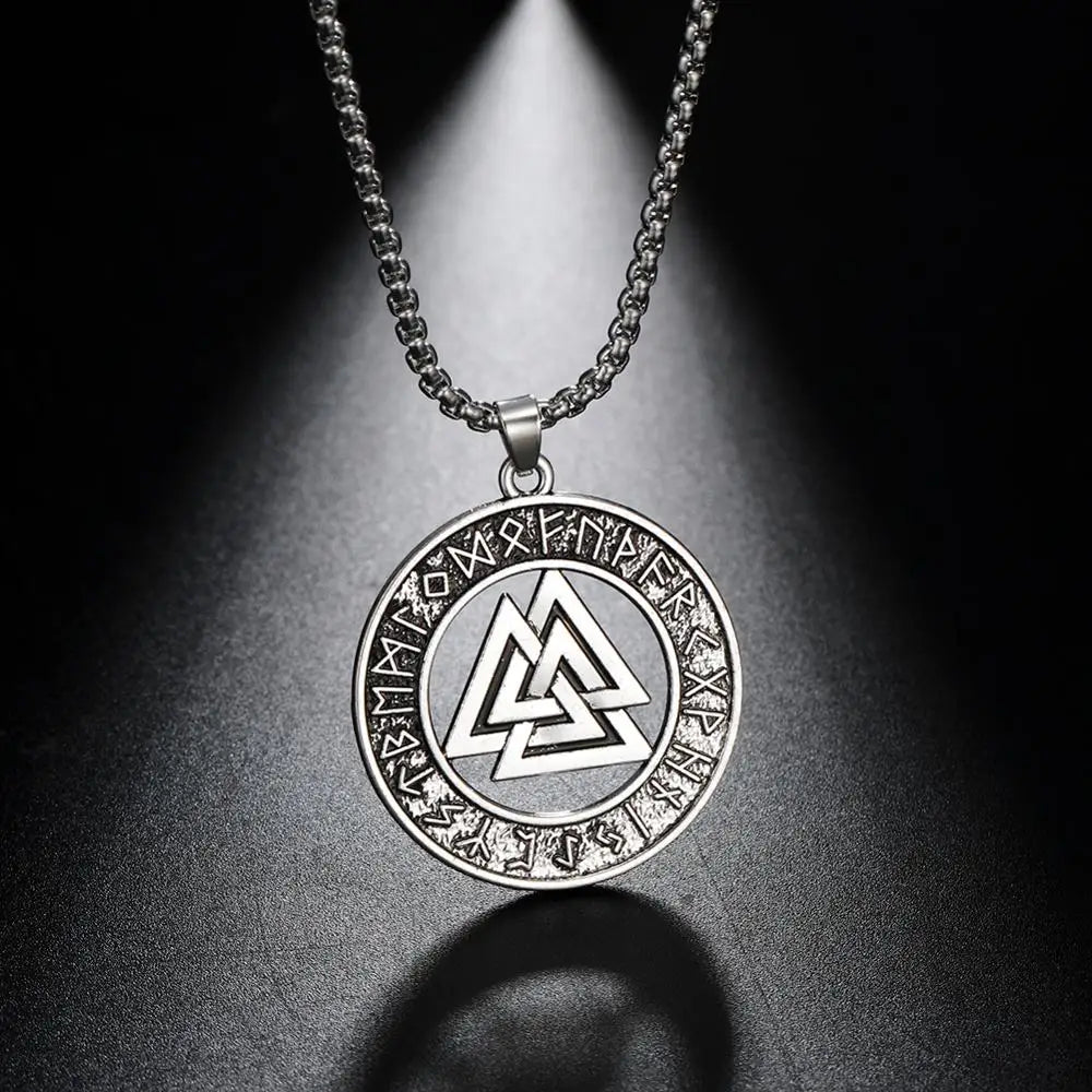 Vintage Men Ethnic Viking Necklace Warrior Scandinavian Amulet Valknut Odin'S Symbol of Norse Runes Pendant Necklace