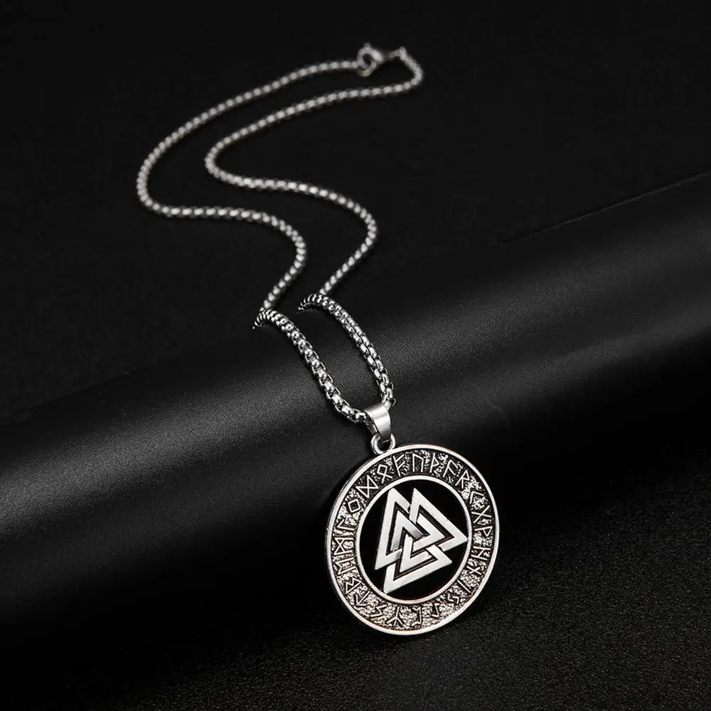 Vintage Men Ethnic Viking Necklace Warrior Scandinavian Amulet Valknut Odin'S Symbol of Norse Runes Pendant Necklace