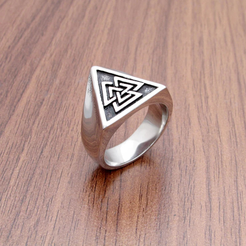 Vintage Ancient Valknut 316 Stainless Steel Triangle Viking Symbol Ring Nordic Runes Protection Signet Rings Pagan Jewelry